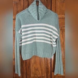 SO Ivory Green Striped Cropped Long Sleeve Cowl Neck Ribbed Cuff Sleeve …
